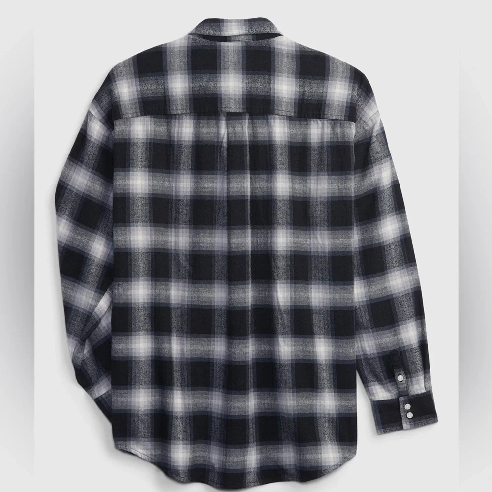 Gap Teen • Black White Plaid Flannel Button Down Shirt